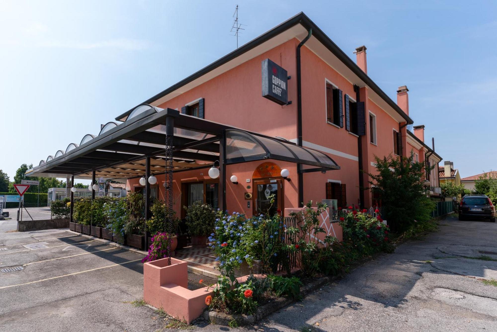 Locanda Da Renzo トレヴィーゾ エクステリア 写真